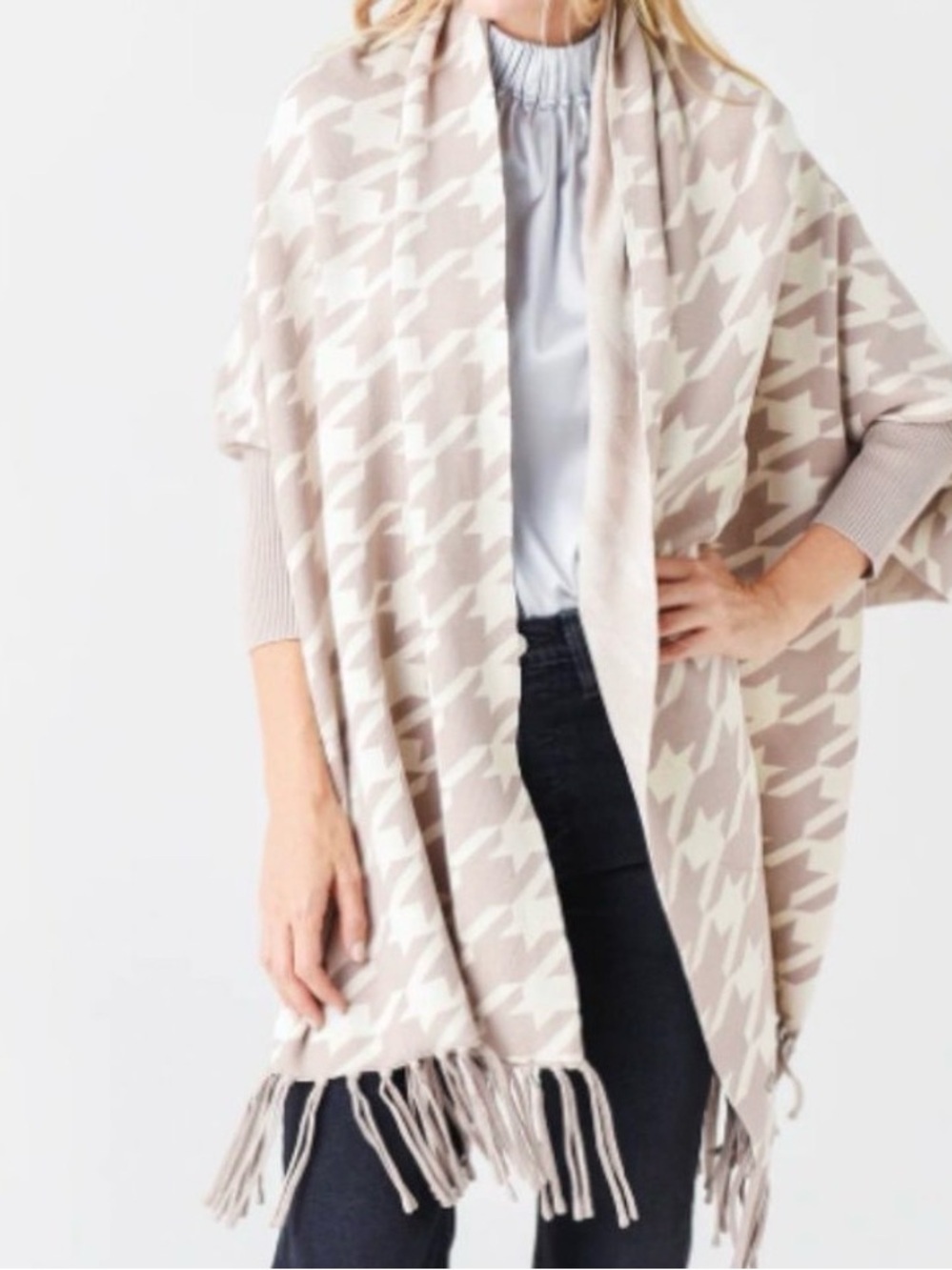 Soia & Kyo Houndstooth Fringe Scarfigan